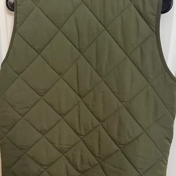 J. Crew Factory Women's Olive Quilted Vest - Picture 4 of 5